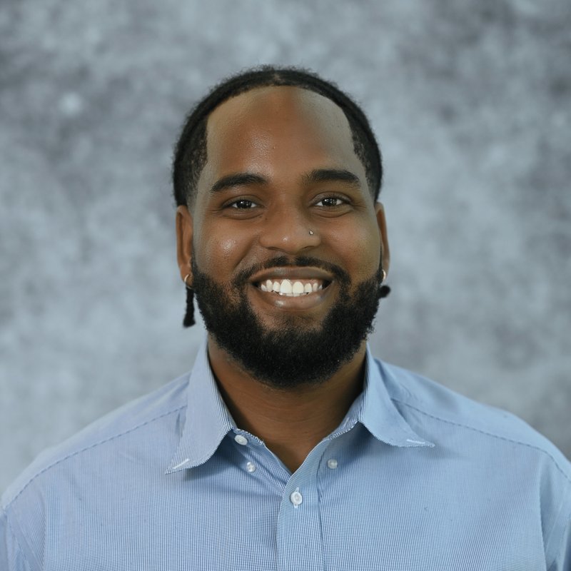 Dr. Darius Carter